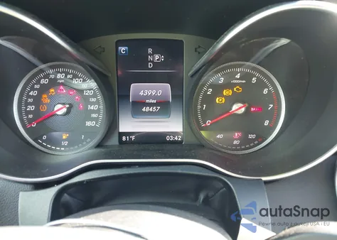 2015 Mercedes-Benz C 300 Sport 4Matic z USA, uszkodzony, nr VIN 55SWF4KB4FU007069